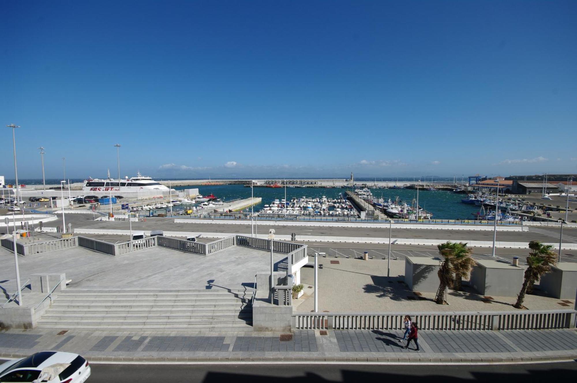 Livingtarifa Apartamento El Puerto المظهر الخارجي الصورة